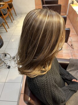 ネオリーブソラ 相模大野店(Neolive sola) ハイトーンハイライトカラー