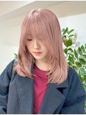 ミルクティーピンクグレージュミディアムウルフレイヤー長めボブ