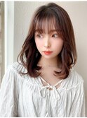 韓国風レイヤー/外ハネくびれ/ミディアムレイヤー/ぱっつん前髪