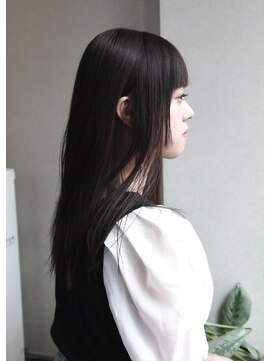 クイン(qin) 透明感ダークブラウンカラー