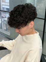 イーラ(era) スペインカールパーマ/メンズ/刈り上げ/眉毛/ツイスト