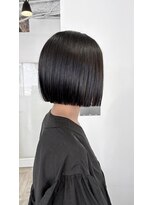 ロアヘアーコーディネート 京都駅前店(LoRE hair coordinate)&nbsp;ネイビーカラーのミニボブ