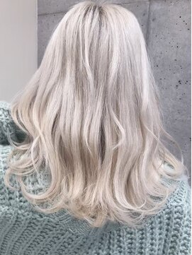 トゥルークリエイション 新越谷(True Creation) ブリーチ/髪質改善/新越谷/ダブルカラー/ハイライト/学割U24