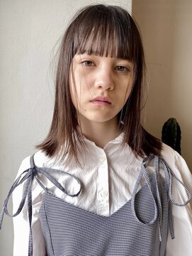 ルノ(RUNO) ハイレイヤー/ミディアム・ロングレイヤー/顔周り・フェイス20代