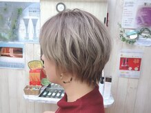 さりげなく差がつく♪大人のデザインカラー◎[あびこ駅/ショート/白髪染め/眉毛/フェザーパーマ/ボブ]