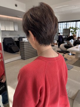 スッキリ / 襟足 / くびれ / 向ヶ丘遊園 / 登戸 / 中村卓也