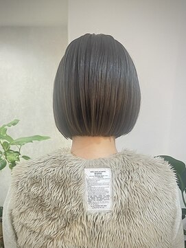 モヨレ(moyole) シンプルボブ