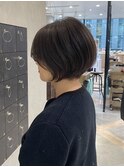 春のショートボブ/大人女性