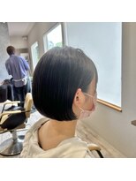 シーン(scene) 首元すっきりミニボブ