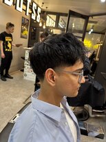 フランクスバーバーリザーブ 人形町店(FRANK’S BARBER RESERVE)&nbsp;MEN’S HAIR/サーフカール/刈り上げセンターパート/人形町