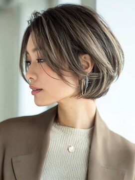 アルボーテルジェ(Art BeAute' ROUGET) 541白髪ぼかしハイライト/ショート/レイヤーカット