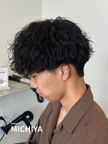 アンドメゾンオム(&Maison. homme)&nbsp;刈り上げマッシュ×波巻きパーマ