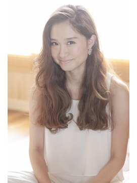 ララテラス(LaLa Terrace) 耳かけ☆かき上げバング×ソフトウェーブ☆