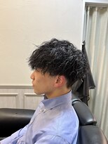 ミリオンバックス 上野(Million Bucks)&nbsp;ツイストスパイラル/束間/ツーブロックマシュ[メンズ/上野]