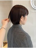 大人かわいいワイドバングショートボブ丸みショート