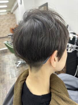 アリビオ(alivio) 刈り上げショートヘアー