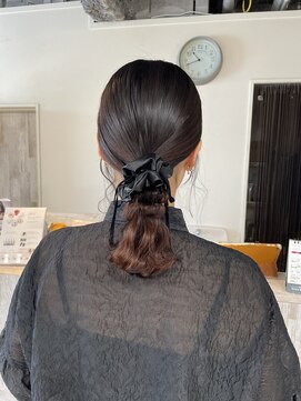 ヘアープラスジェイジェイ 新在家店(JJ) タイトあみおろし（セミロング）