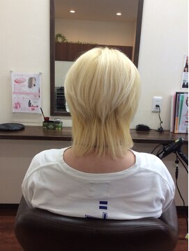 バンビ 本渡店(Bambi) ウルフカット