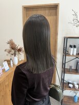 アノネ(anone)&nbsp;切りっぱなしミディアム×オリーブグレージュ