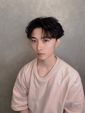 ジーナ 天神(Zina) フェザー