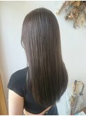 透明感グレージュ