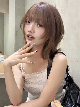 ロンドメリア 天神大名店(Lond Melia) 小顔に見せるミディアムヘア/韓国ヘア/ダブルカラー