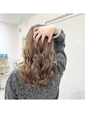 ヌル いわき(neul) neul/いわき/ダブルカラー/バレイヤージュ/ハイトーン/エクステ