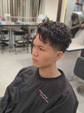 ラピス 名古屋駅前店(Lapis) セントラルシーパーマ/テーパーフェード/海外パーマ