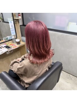 nyu+Z『赤っぽいピンク』