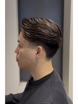 グルーマーズトウキョウ 渋谷店(GROOMER/S TOKYO)&nbsp;ラフカール　ラルフカール　刈り上げセンターパート