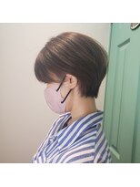 アットティー 金沢文庫(at tee...) 【コンパクトショート】×【ハイライト】×【イヤリングカラー】