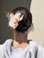 ディティカレスト(Dityca rst)&nbsp;タイトシニヨン