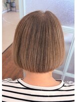 ジッタ(jitta)&nbsp;エイジング毛にメテオストレートで髪質改善
