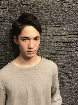 プレミアムバーバー 銀座店(PREMIUM BARBER produce by HIRO GINZA) メンズツーブロックショート<銀座><理容室><有楽町>