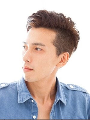 【BARBER SALON】さりげなく主張する出来る男を演出！スタイリング次第でON/OFFもキマる再現性◎Styleに♪