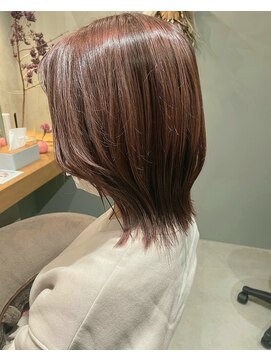 トレ(TRE) ピンクベージュヘアー