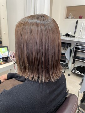 ヴィサージュエーデル(VISAGE edel) 【美髪矯正&インナーカラー】