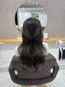 アイズ 横浜(IS) 【JUNKI指名】オリーブグレージュ/横浜