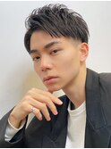 スーツ短髪ツーブロック束感モテる黒髪フェザーパーマt81