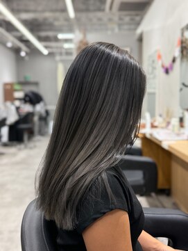 アヴァンス 京橋店(AVANCE) ミディアムヘア/デザインカラー/フェイスフレーミング/京橋