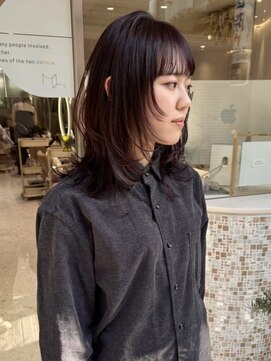 マイル 渋谷(mile) ミディアムレイヤー×カシスカラー