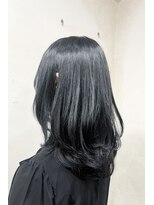 ヌフ(neuf)&nbsp;ブルーブラック×レイヤーカット/neuf 清水