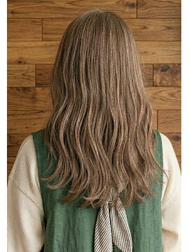 クラーク 20代/30代/40代 白髪ぼかしハイライト×髪質改善