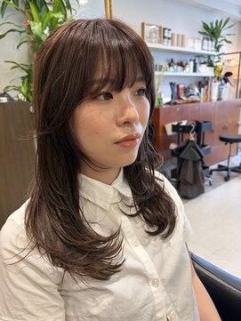 テュケートウキョウ(TYCHE TOKYO) レイヤーカット/透明感カラー/ウルトワトリートメント