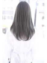 エストリア 栄店(ESTREA)&nbsp;赤みのないグレーアッシュ