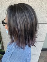 ナブラ(NABLA)&nbsp;バレイヤージュハイライト毛先カラー