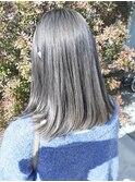シルバーグレー/切りっぱなし/ミディアムハイトーンカラー
