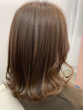 シーヤ(Cya) ケア特化サロン/髪質改善カラー/プラチナアッシュベージュ