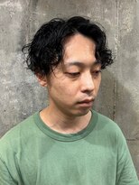 アルフレッド 瑞穂店(alfRed)&nbsp;束感波巻きスパイラルパーマ　センターパート　ツーブロック