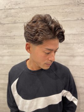 銀座マツナガ 神田店 20代30代メンズスパイラルパーマワイルドオシャレ感アッシュ